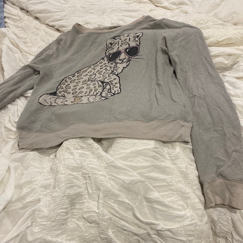 Wild fox lounge top- fits all sizes